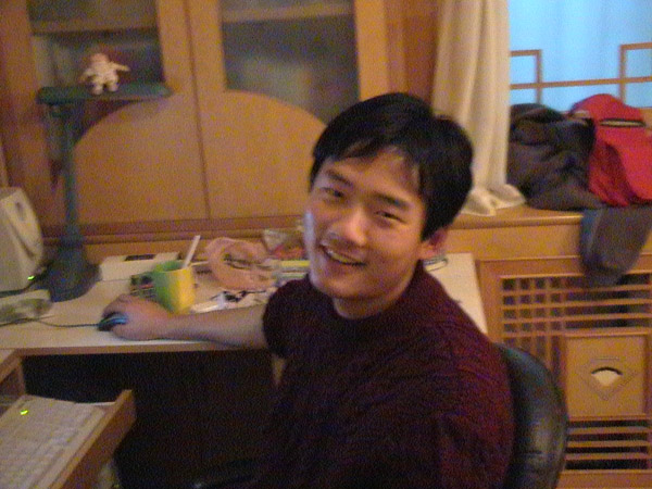 �������